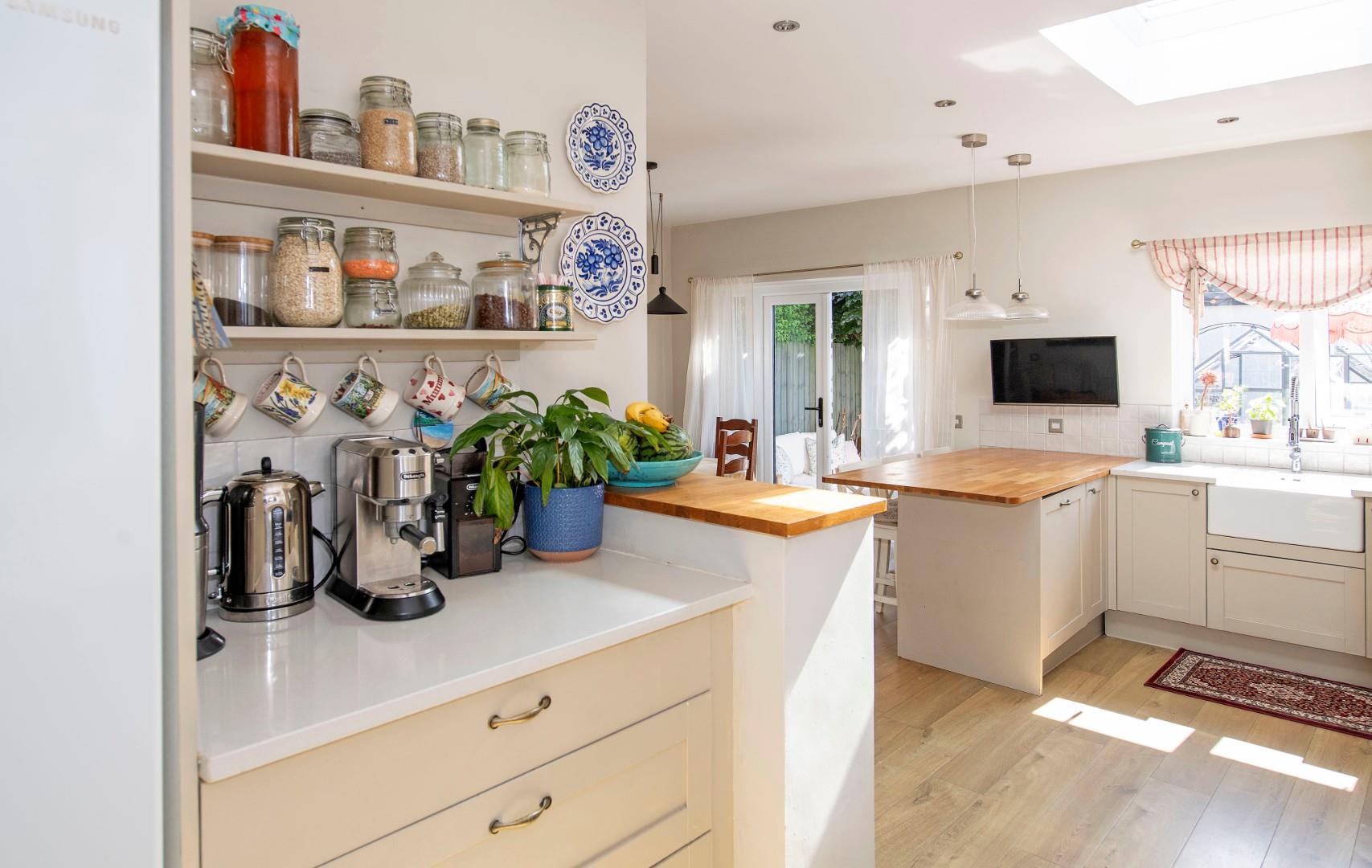Caswell Bay Road, Bishopston, Swansea